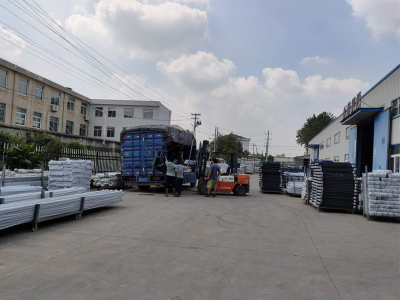 金用護欄2020年8月29日鋅鋼護欄發貨! 金用護欄2020年8月29日鋅鋼護欄發貨!