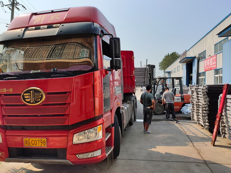 金用護(hù)欄2020年9月8日鋅鋼陽臺(tái)護(hù)欄發(fā)貨！