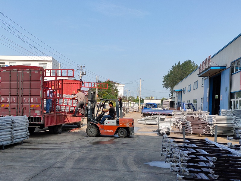 金用護欄2020年9月18日鋅鋼陽臺護欄發貨! 金用護欄2020年9月18日鋅鋼陽臺護欄發貨!