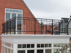 陽臺護欄價格多少錢一米? 陽臺護欄價格多少錢一米?