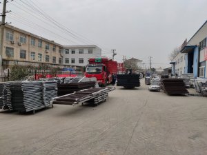 金用護欄2020年12月27日鋅鋼圍墻護欄發貨！