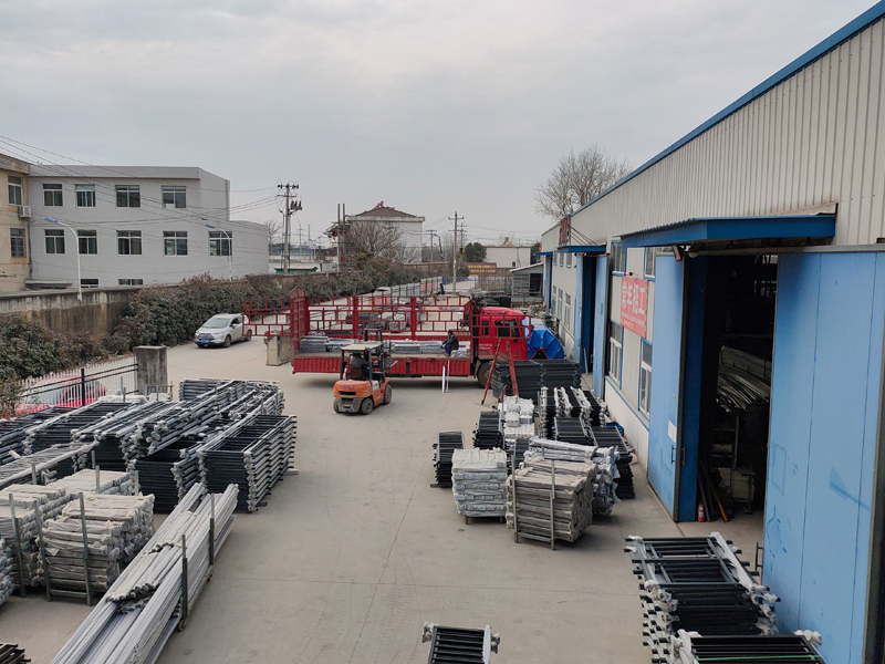 金用護欄2021年1月20日鋅鋼陽臺護欄發貨！