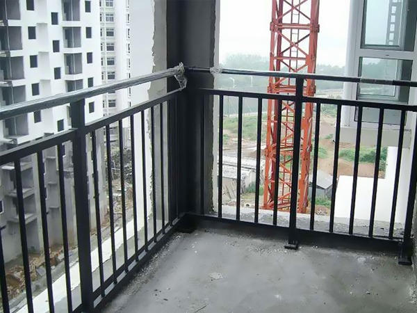 陽臺欄桿怎么選擇？