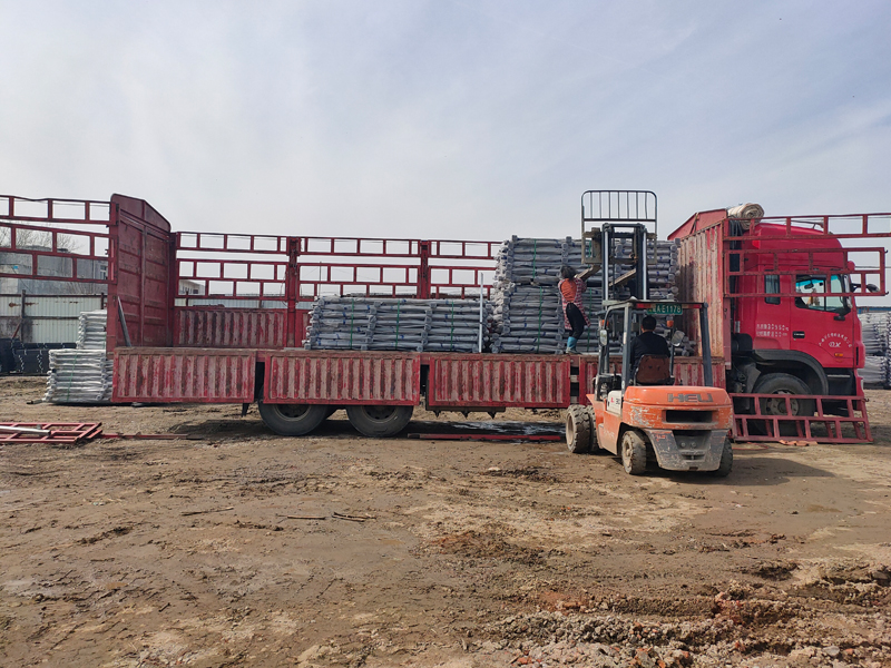 金用護(hù)欄2021年3月23日鋅鋼陽臺(tái)護(hù)欄發(fā)貨! 金用護(hù)欄2021年3月23日鋅鋼陽臺(tái)護(hù)欄發(fā)貨!