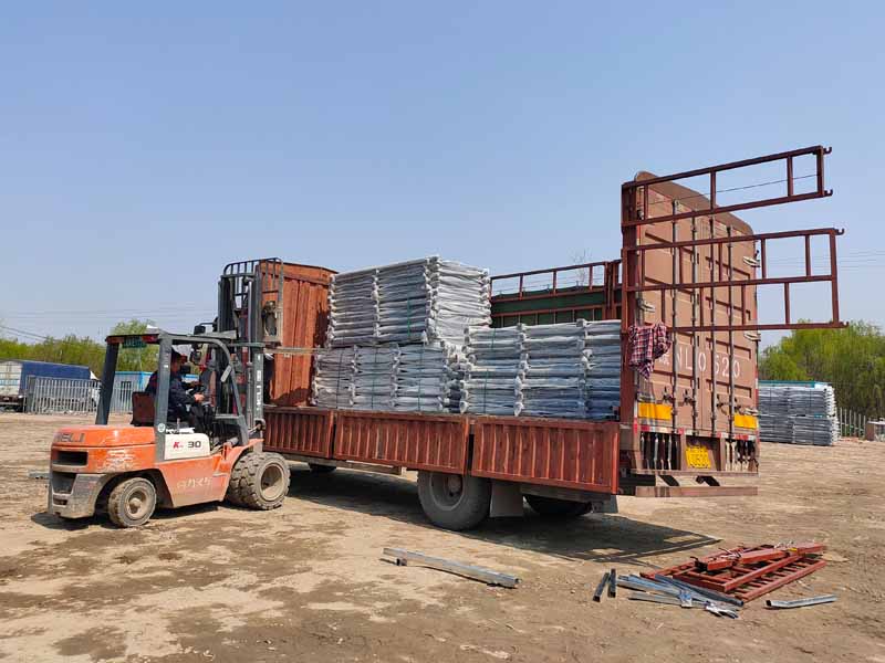 金用護欄2021年3月25日鋅鋼陽臺欄桿發貨！