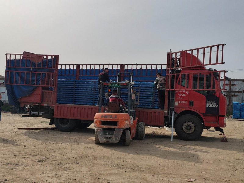 金用護欄2021年4月17日鋅鋼陽臺護欄發貨! 金用護欄2021年4月17日鋅鋼陽臺護欄發貨!