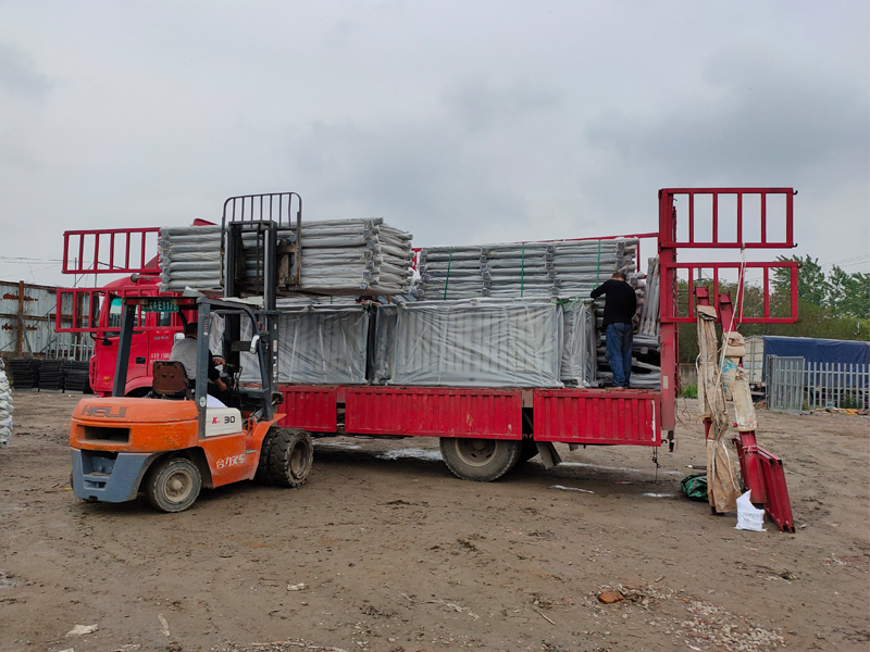 金用護(hù)欄2021年4月21日鋅鋼陽(yáng)臺(tái)護(hù)欄發(fā)貨! 金用護(hù)欄2021年4月21日鋅鋼陽(yáng)臺(tái)護(hù)欄發(fā)貨!