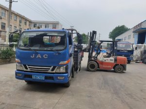 金用護(hù)欄2021年5月18日鋅鋼陽(yáng)臺(tái)護(hù)欄發(fā)貨！