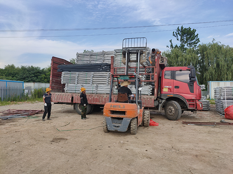 金用護欄2021年6月24日鋅鋼陽臺護欄發貨！