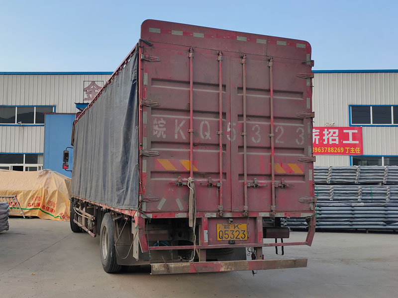 金用護欄2021年7月2日鋅鋼百葉窗發貨! 金用護欄2021年7月2日鋅鋼百葉窗發貨!