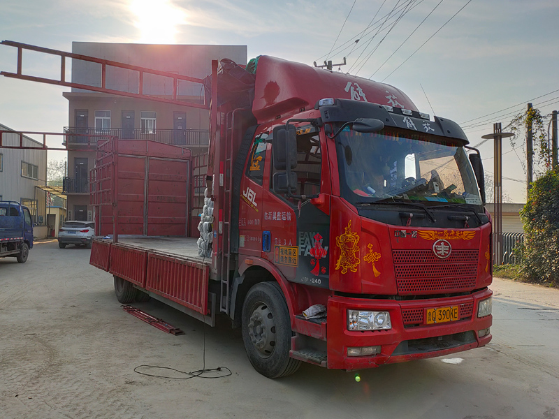 金用護(hù)欄2021年10月27日鋅鋼組裝護(hù)欄發(fā)貨！