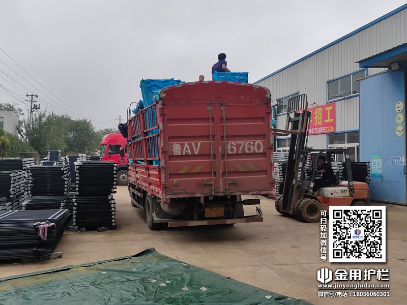 2023年9月25日鋅鋼飄窗欄桿裝車發貨! 2023年9月25日鋅鋼飄窗欄桿裝車發貨!