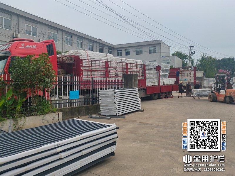 2024年7月16日鋅鋼護窗欄桿裝車發貨! 2024年7月16日鋅鋼護窗欄桿裝車發貨!