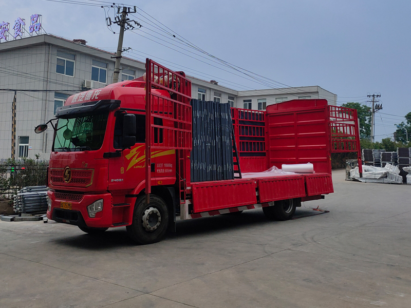 2025年5月21日鋅鋼百葉窗裝車(chē)發(fā)貨！