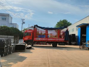 2025年11月3日鋅鋼百葉窗裝車發(fā)貨！